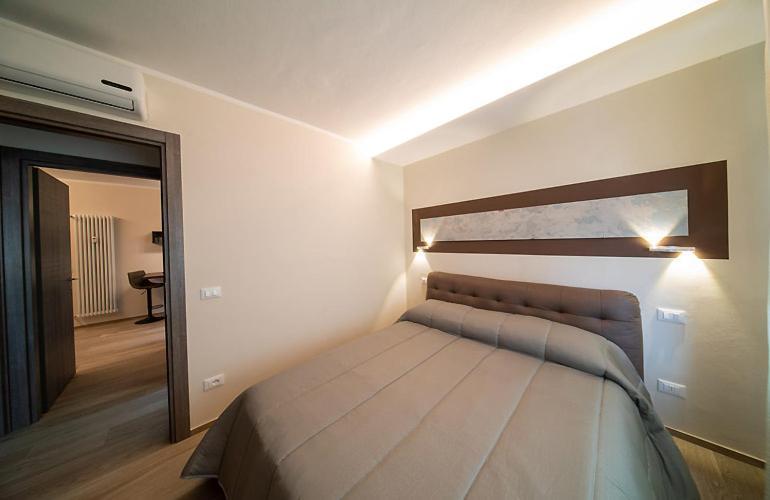 Blue Moon - Via Parigi Apartments Aosta Eksteriør billede