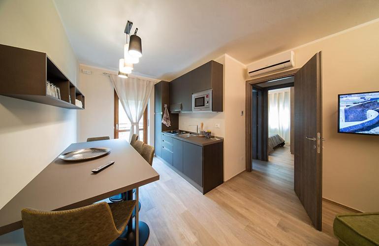 Blue Moon - Via Parigi Apartments Aosta Eksteriør billede